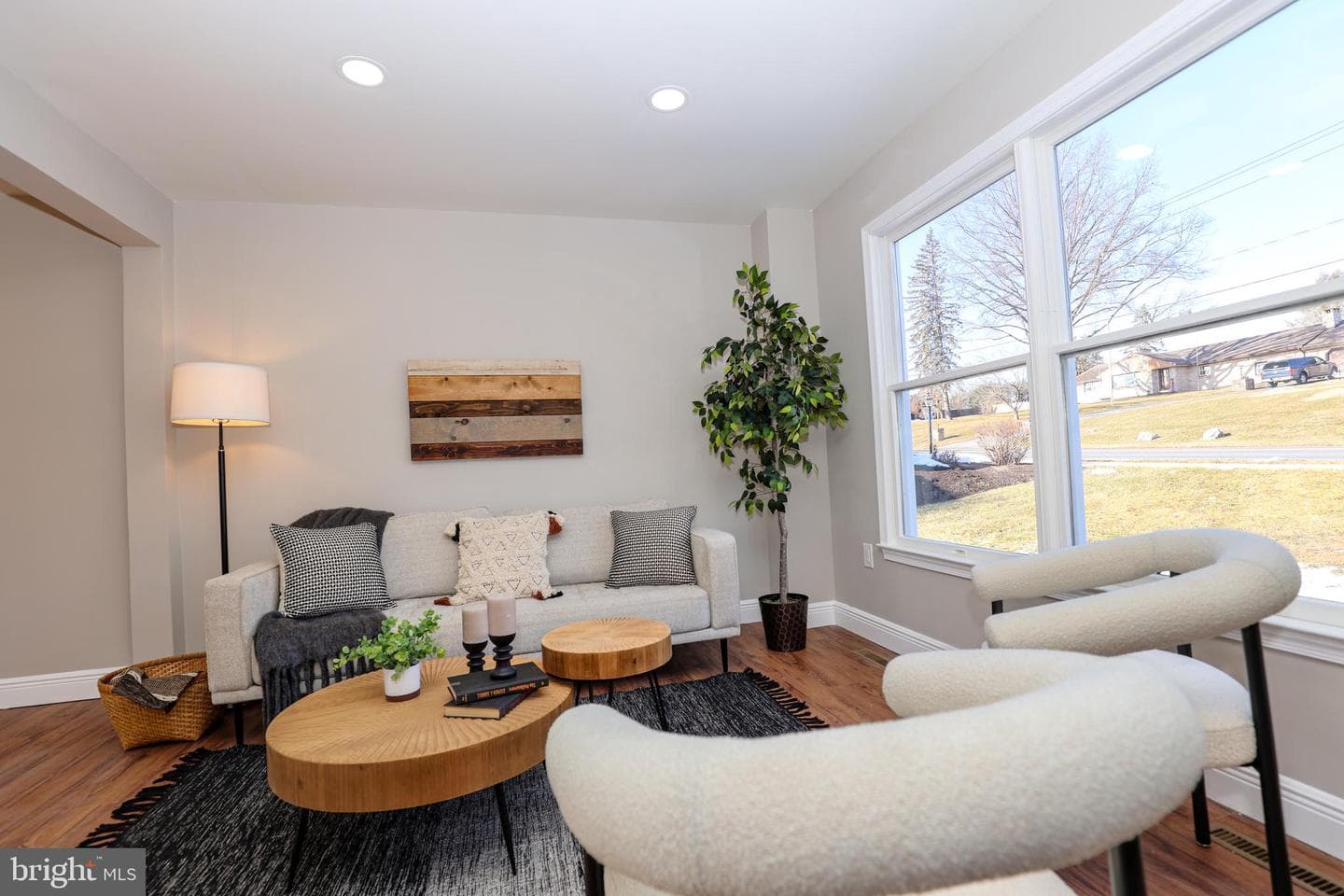 1500 Rosedale Avenue photo 5