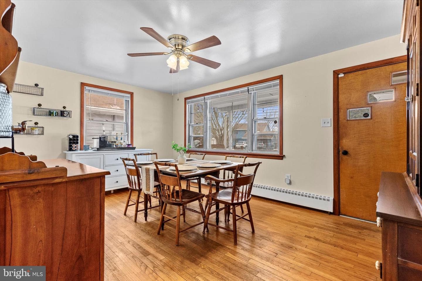 381 S 7th Street photo 6