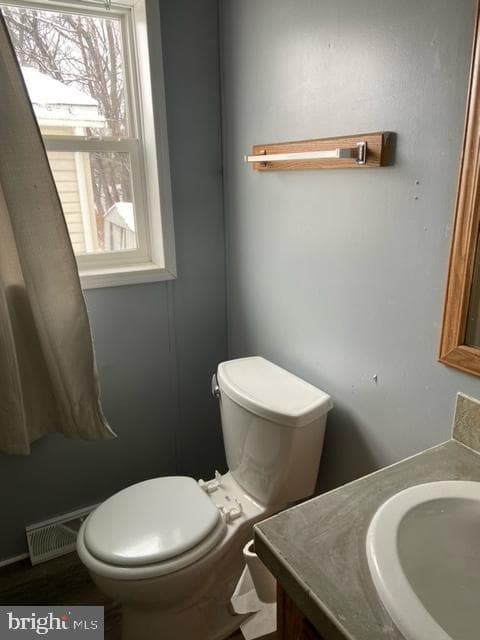 3586 Mobile Road photo 14