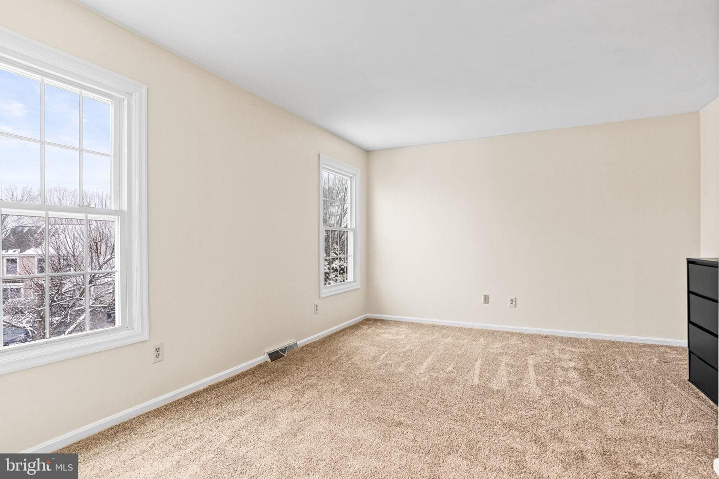 207 Crescent Drive photo 35