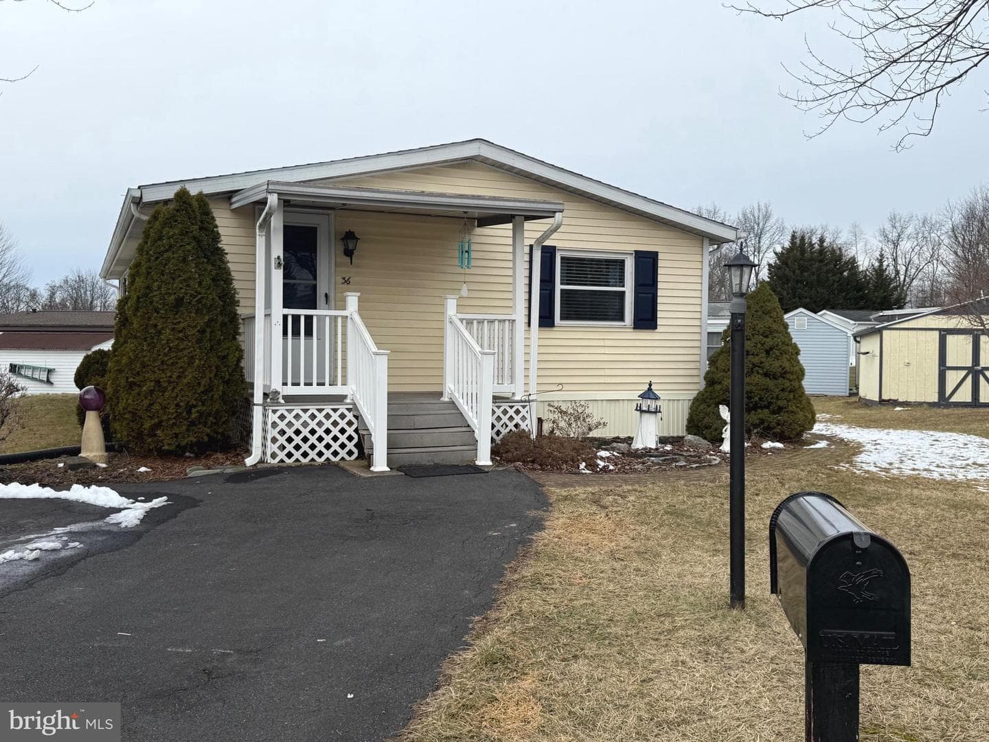 36 Meadow Run Pl