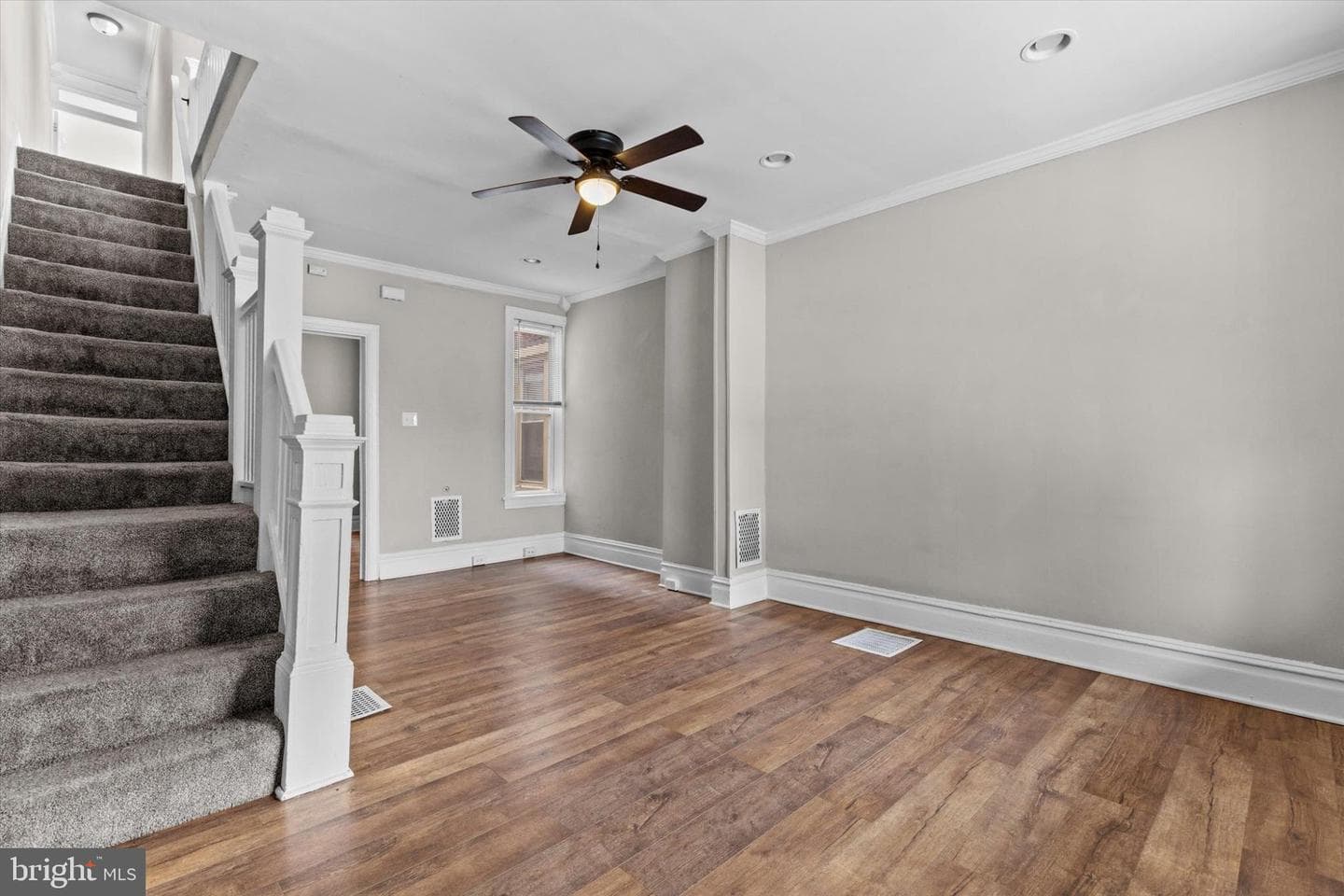 2163 Logan Street photo 4