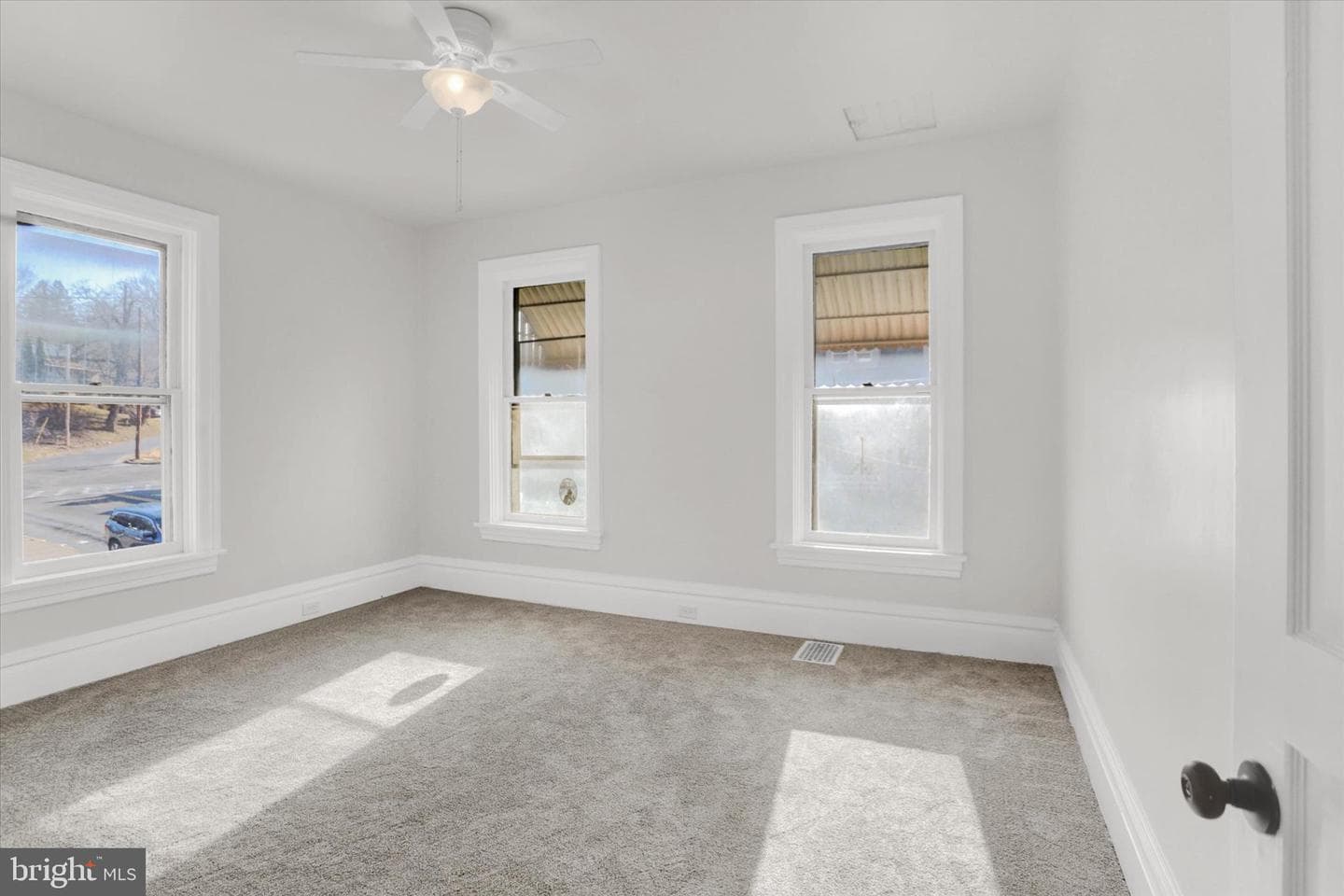 433 Swatara Street photo 20