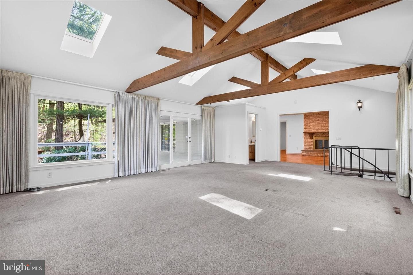 9 Brownstone Drive photo 25
