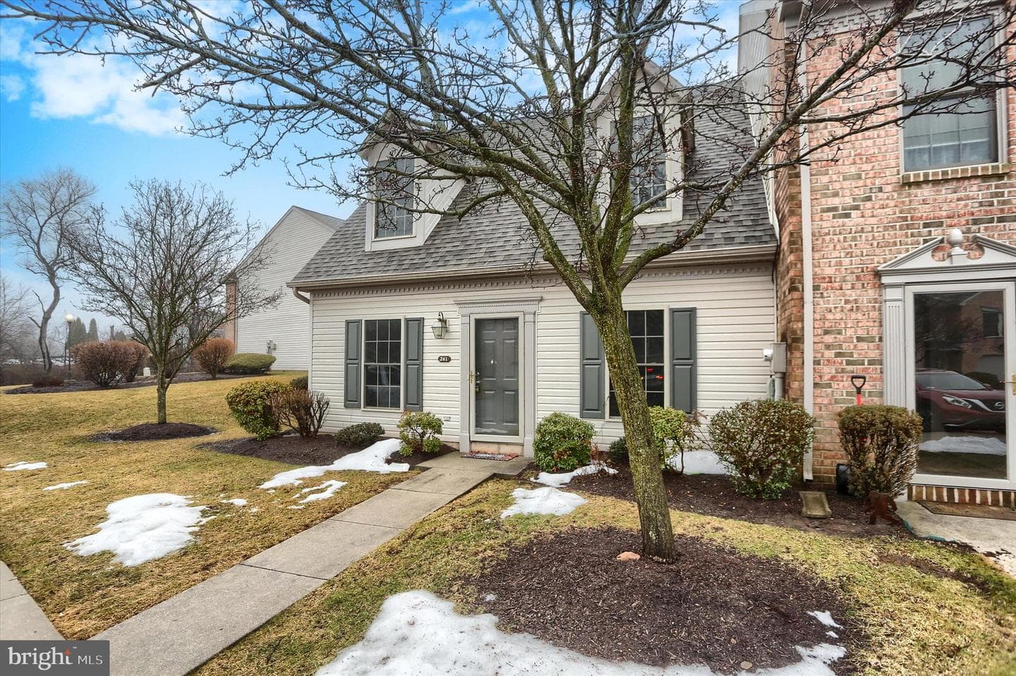 261 Saddle Ridge Drive photo 3