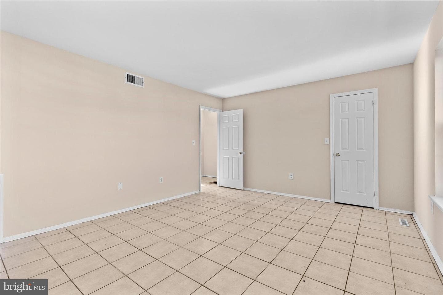 1157 Wintertide Drive photo 19