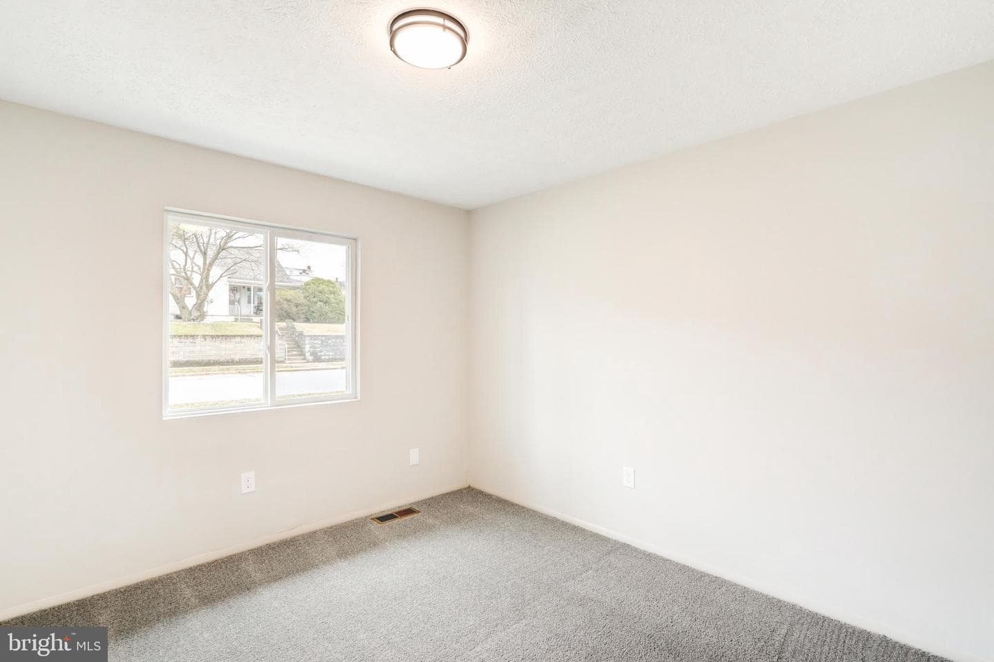 2900 Butler Street photo 16