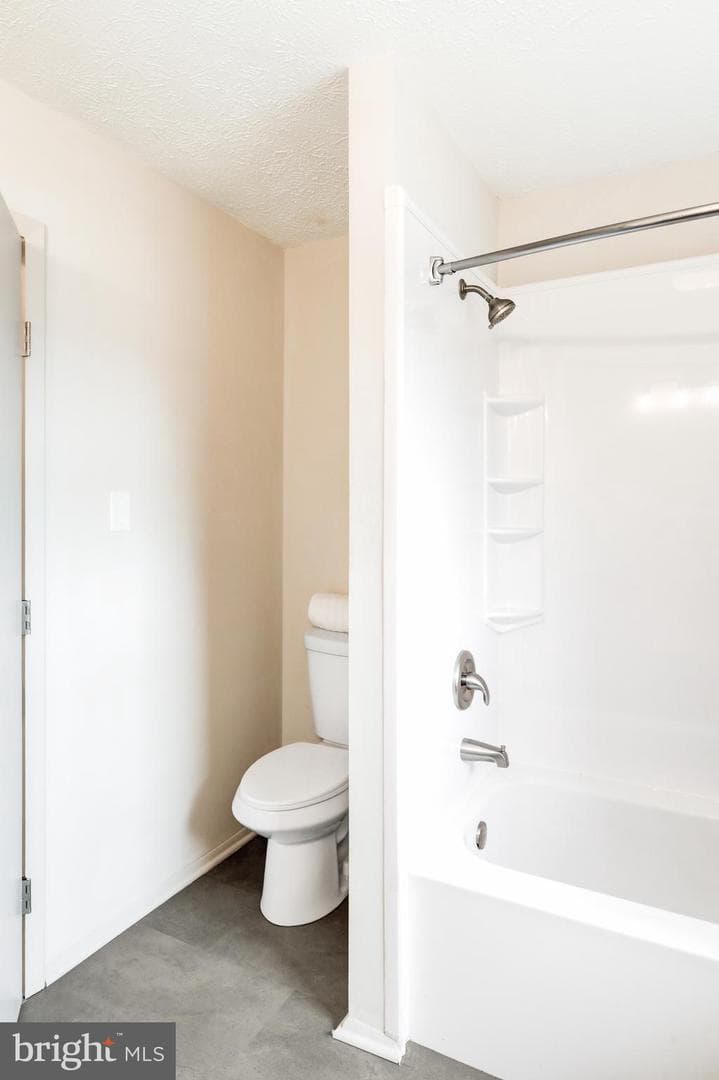 2900 Butler Street photo 23