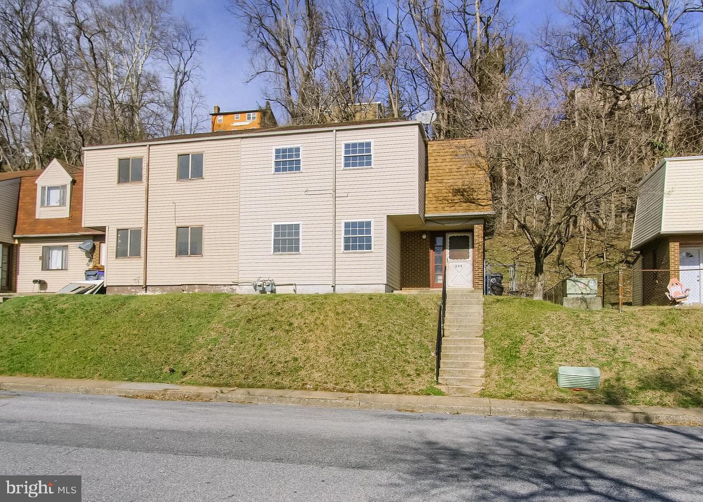 535 Saint Marys Drive photo 3