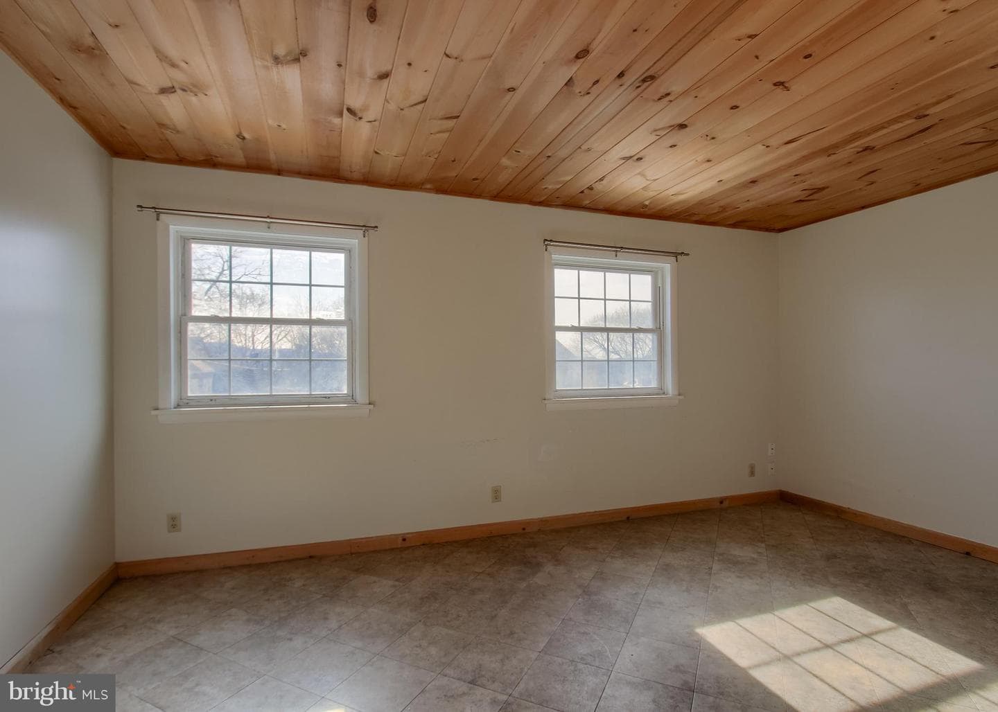 535 Saint Marys Drive photo 8