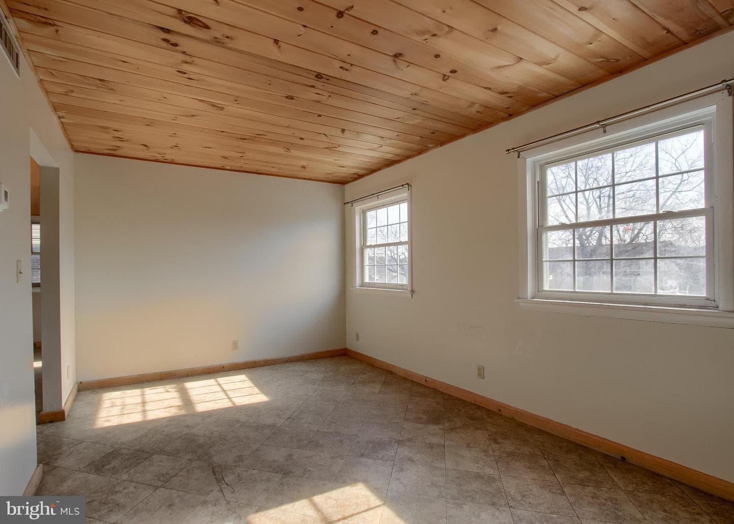 535 Saint Marys Drive photo 9