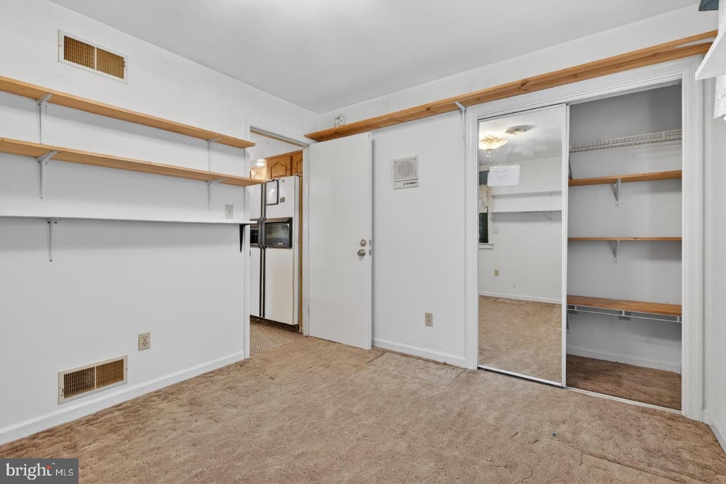 205 Peach Street photo 14