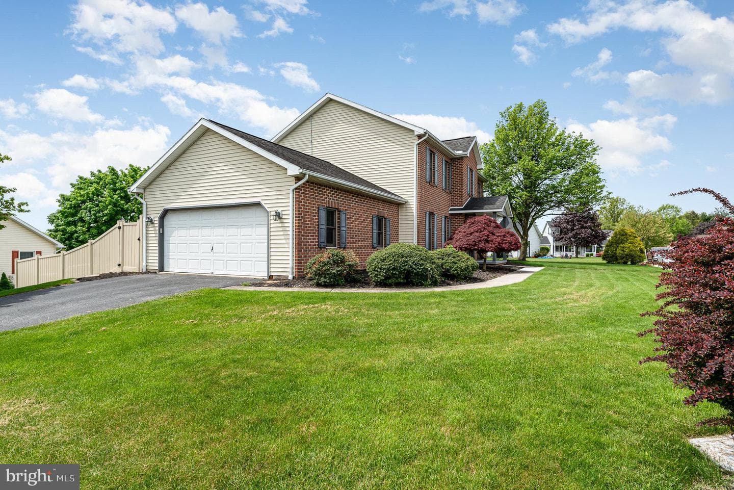 6809 Drake Drive photo 3