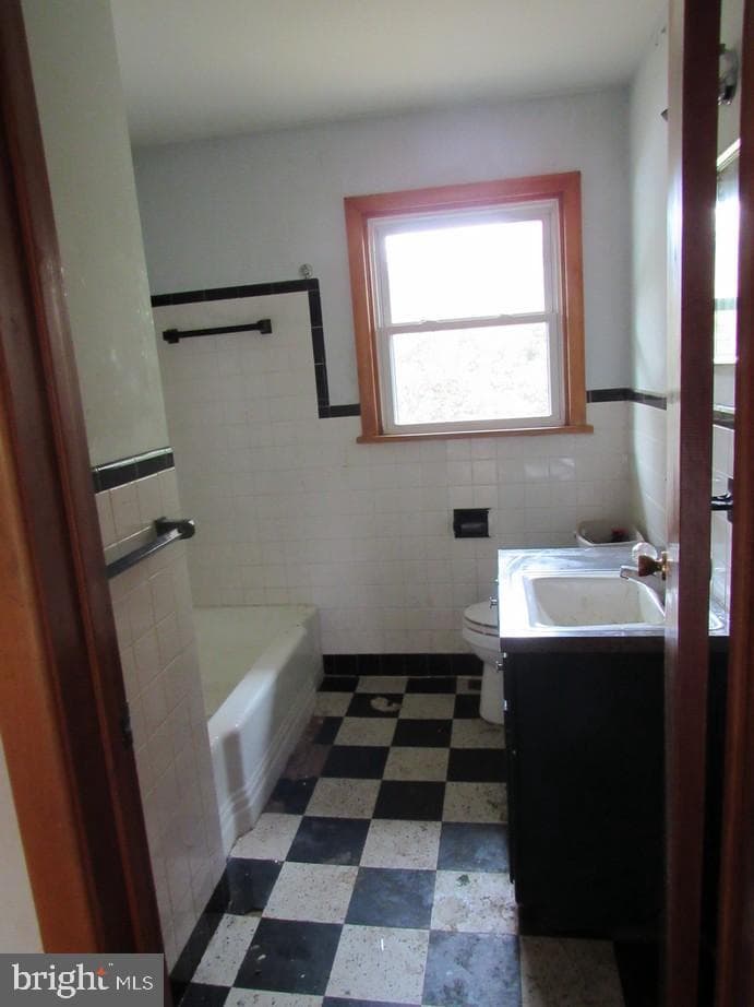 6717 Lehigh Avenue photo 10