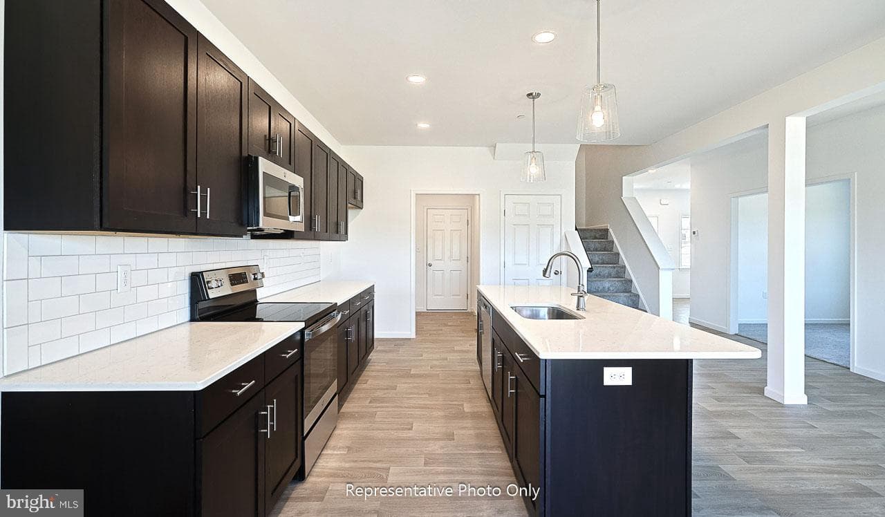 7843 Oak Brook Drive photo 19