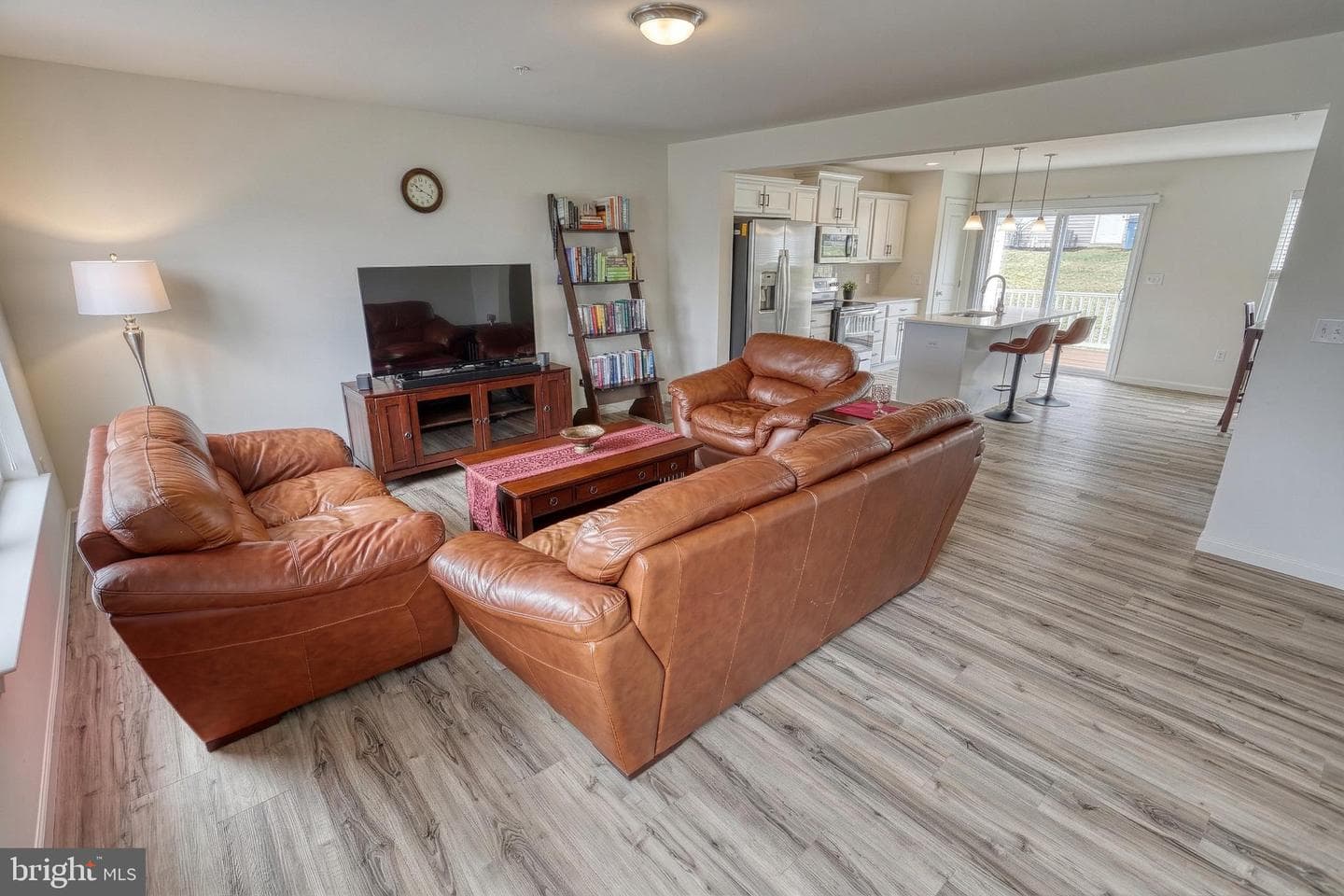 8127 Kelly Drive photo 12