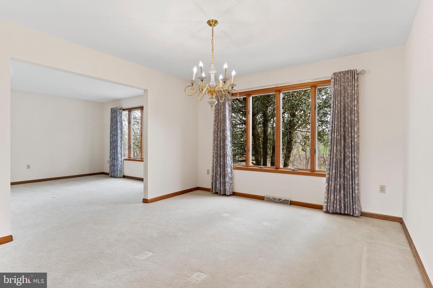 6365 N Huntsmen Dr. photo 15