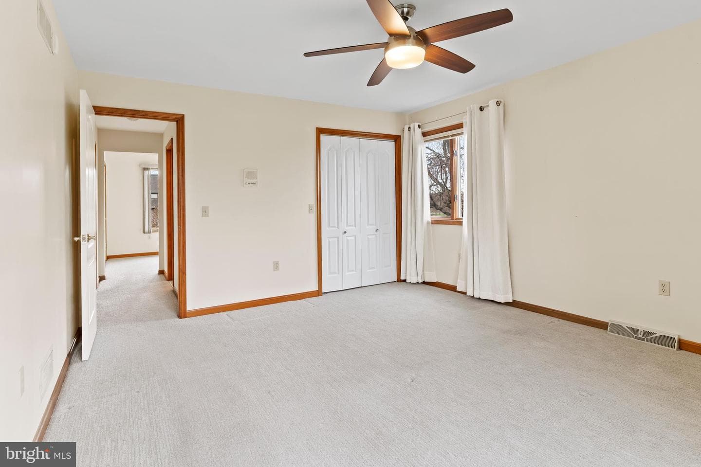 6365 N Huntsmen Dr. photo 29