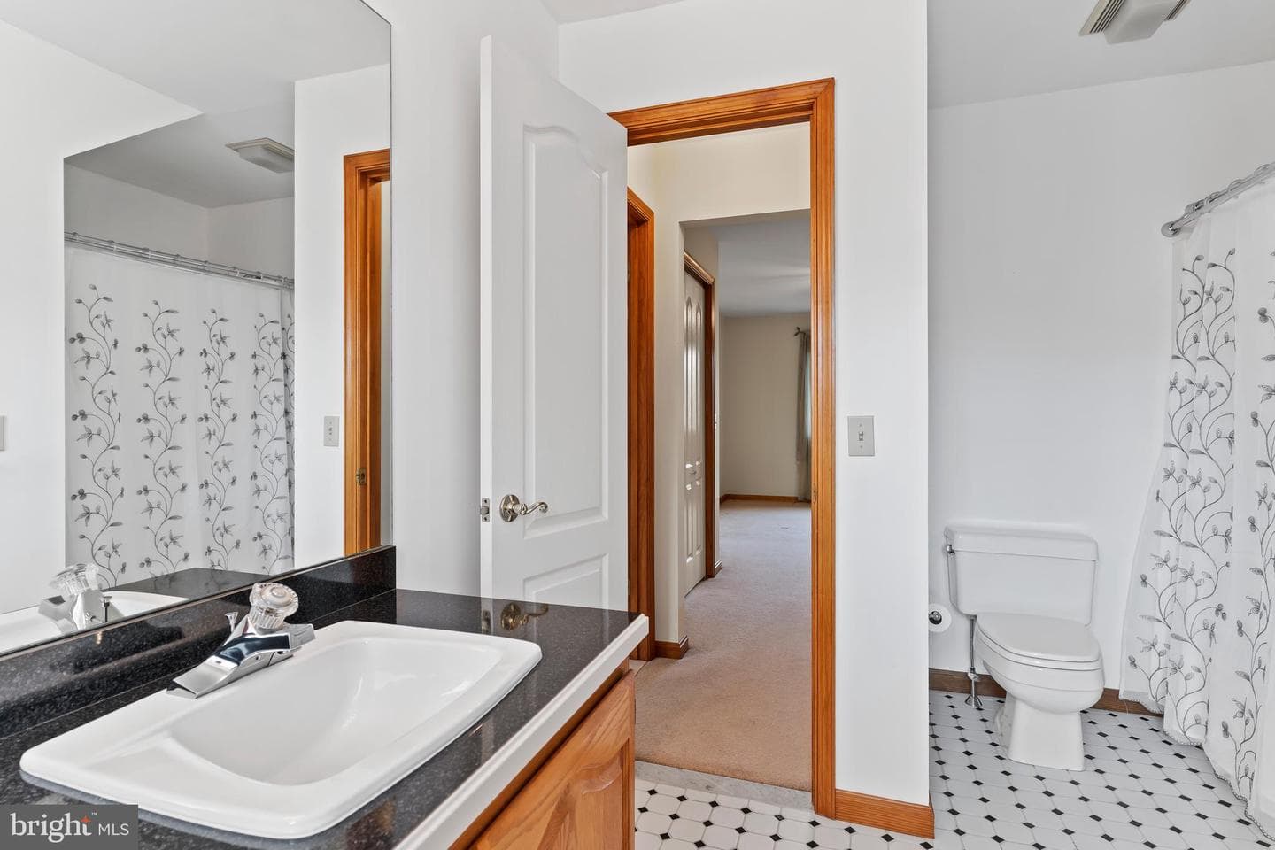 6365 N Huntsmen Dr. photo 33