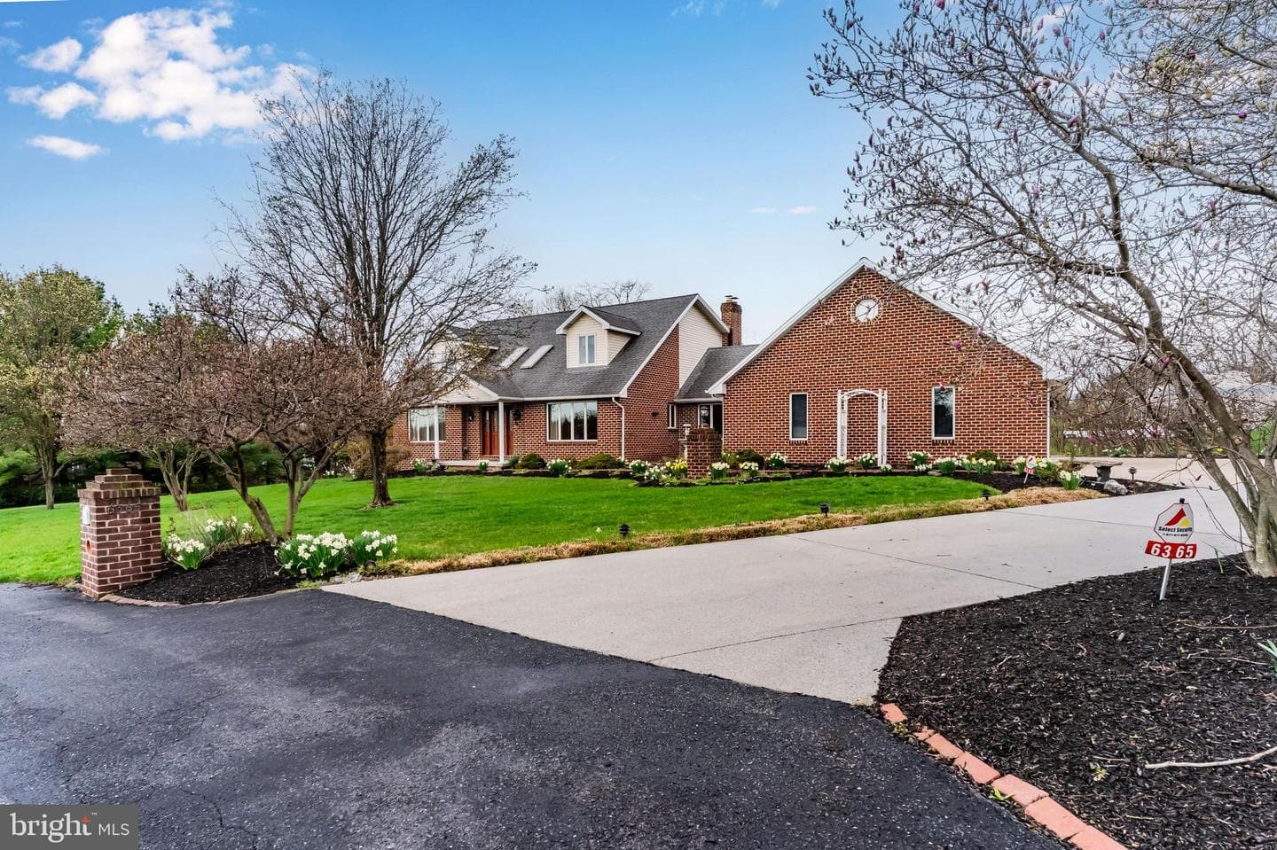 6365 N Huntsmen Dr. photo 58