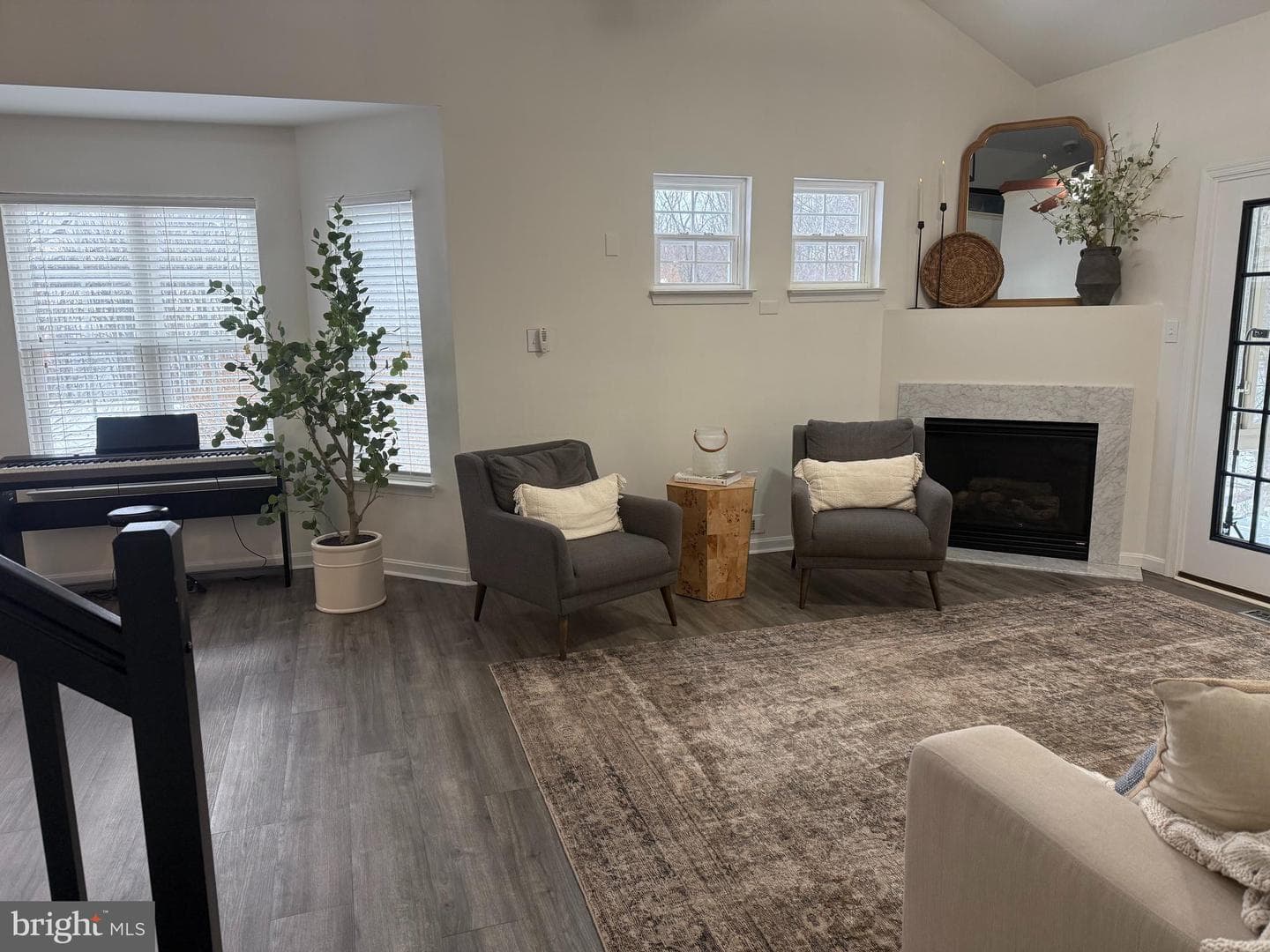 151 Peregrine Lane photo 7