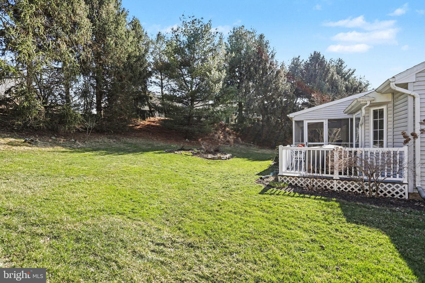 1827 Meadow Ridge Drive photo 32