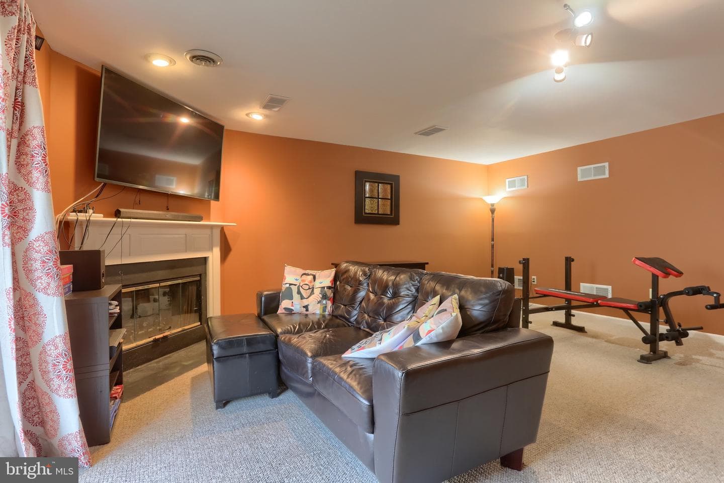 2039 Raleigh Road photo 28