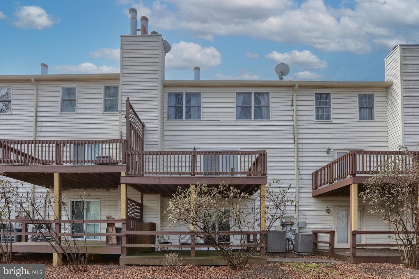 2039 Raleigh Road photo 32