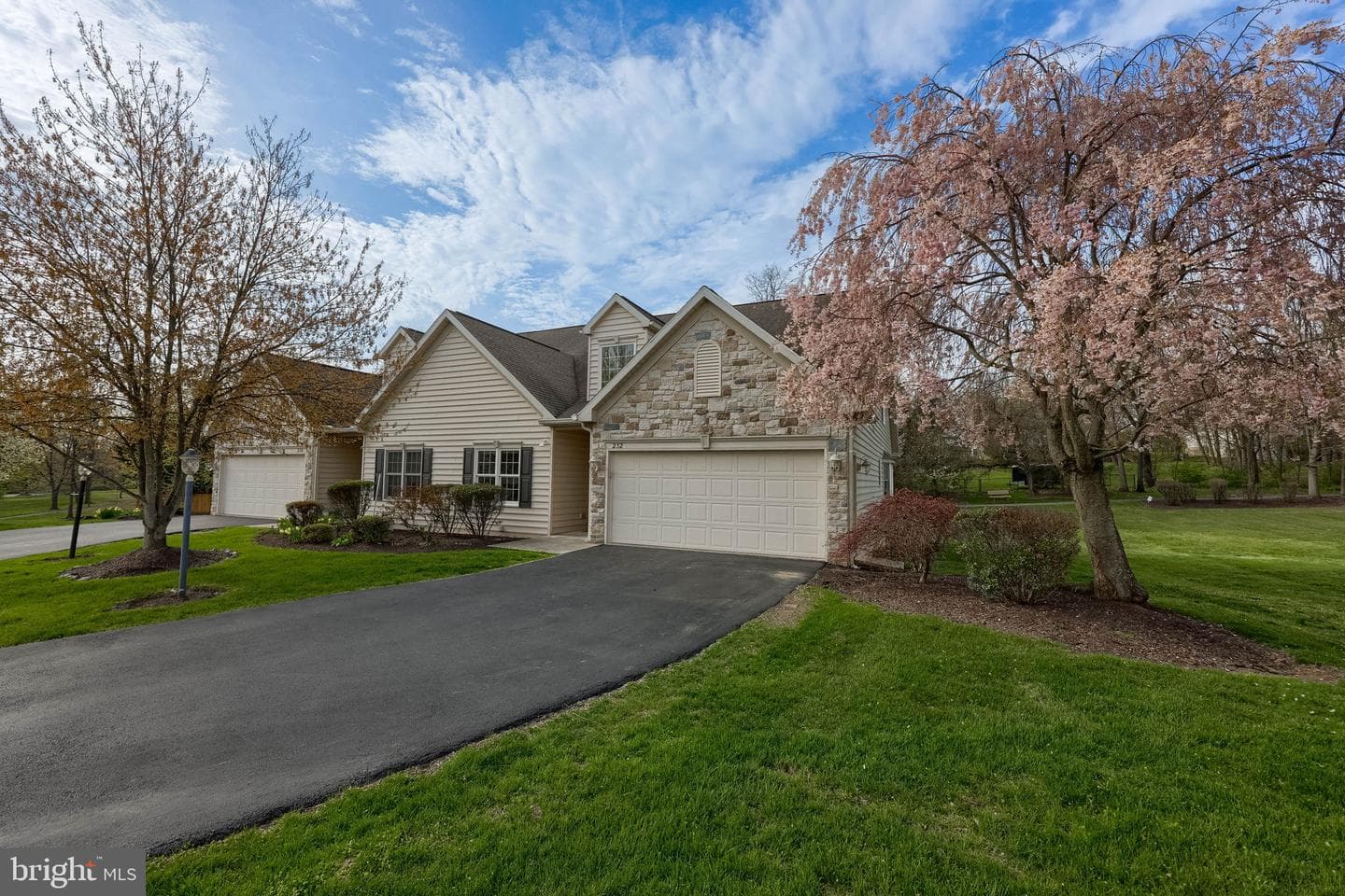 232 Brookridge Ct. photo 3