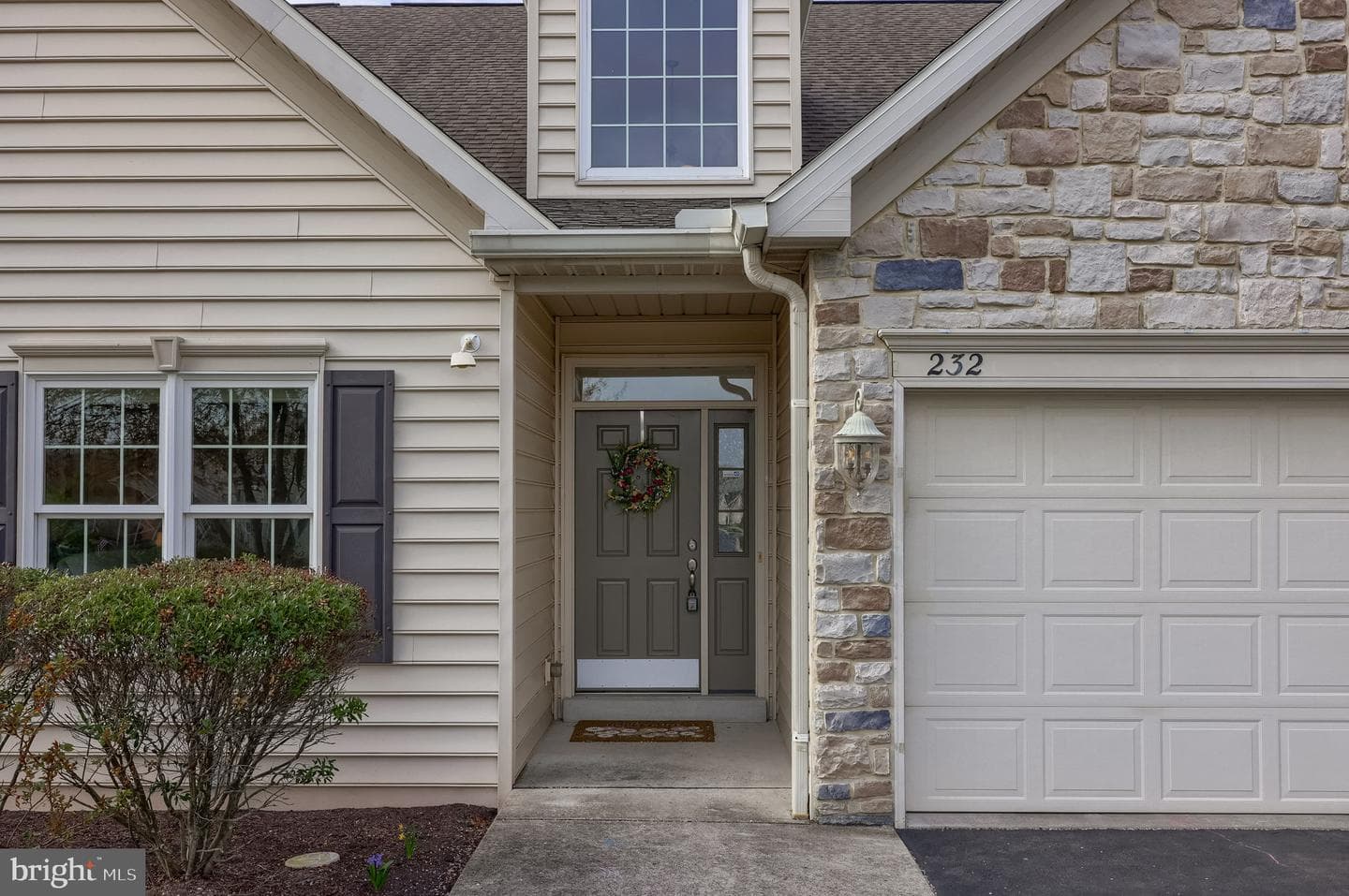 232 Brookridge Ct. photo 4