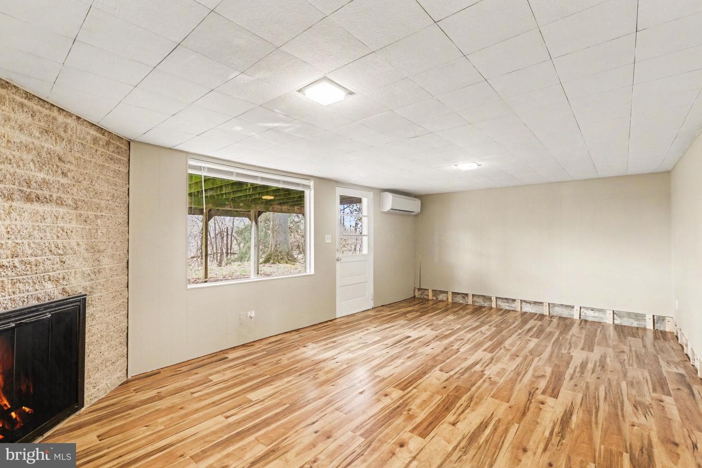 6085 Cherry Hill Road photo 4