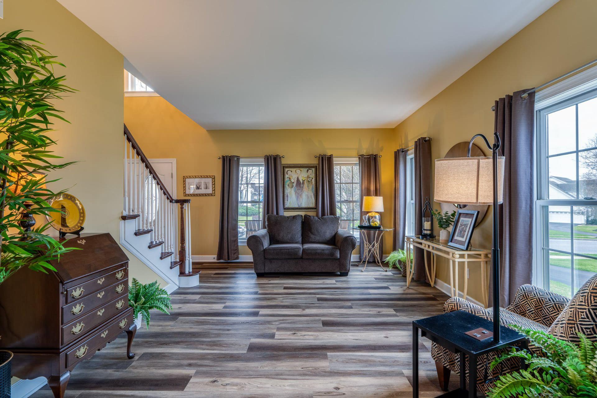 2279 Pullman Way photo 7