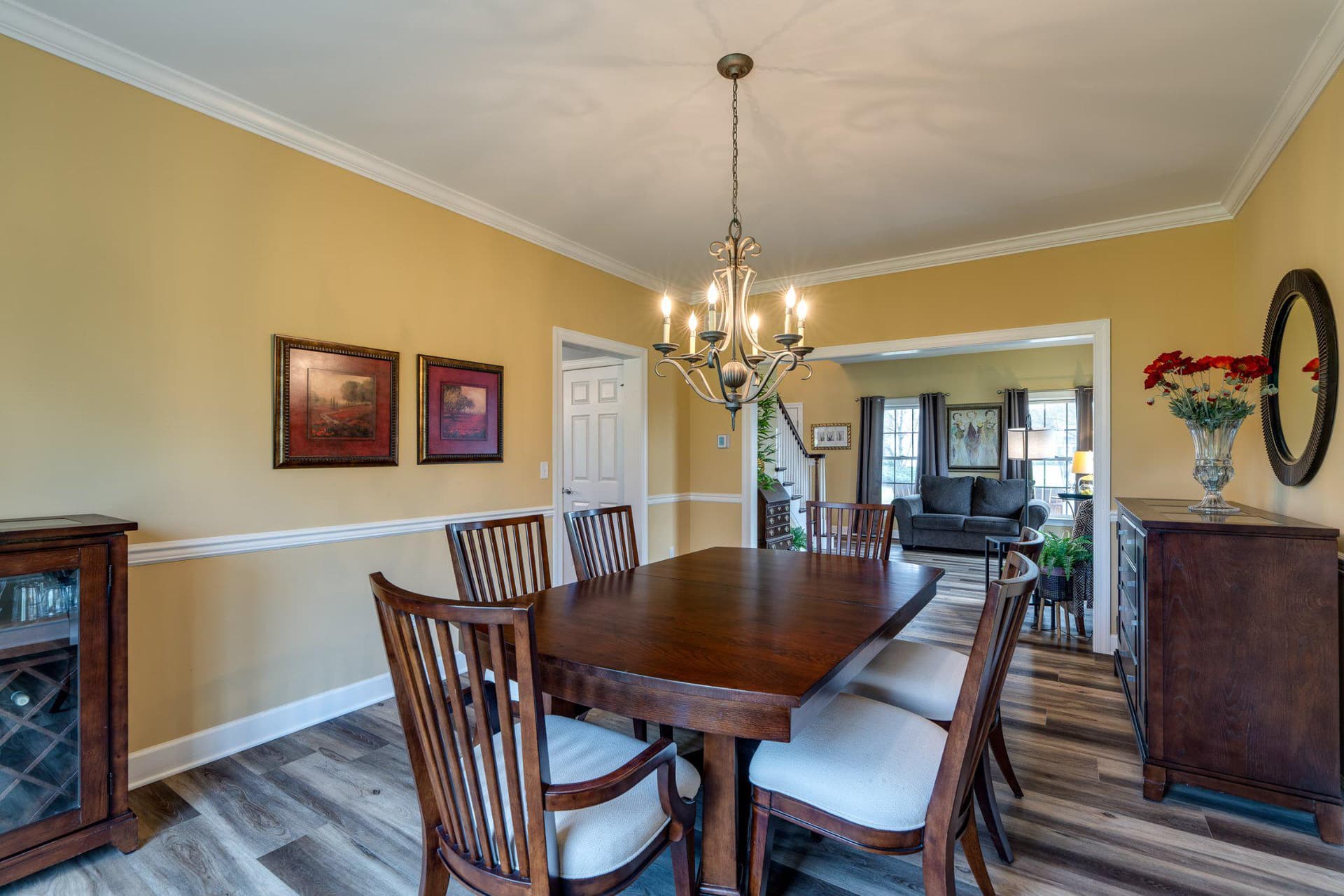 2279 Pullman Way photo 9