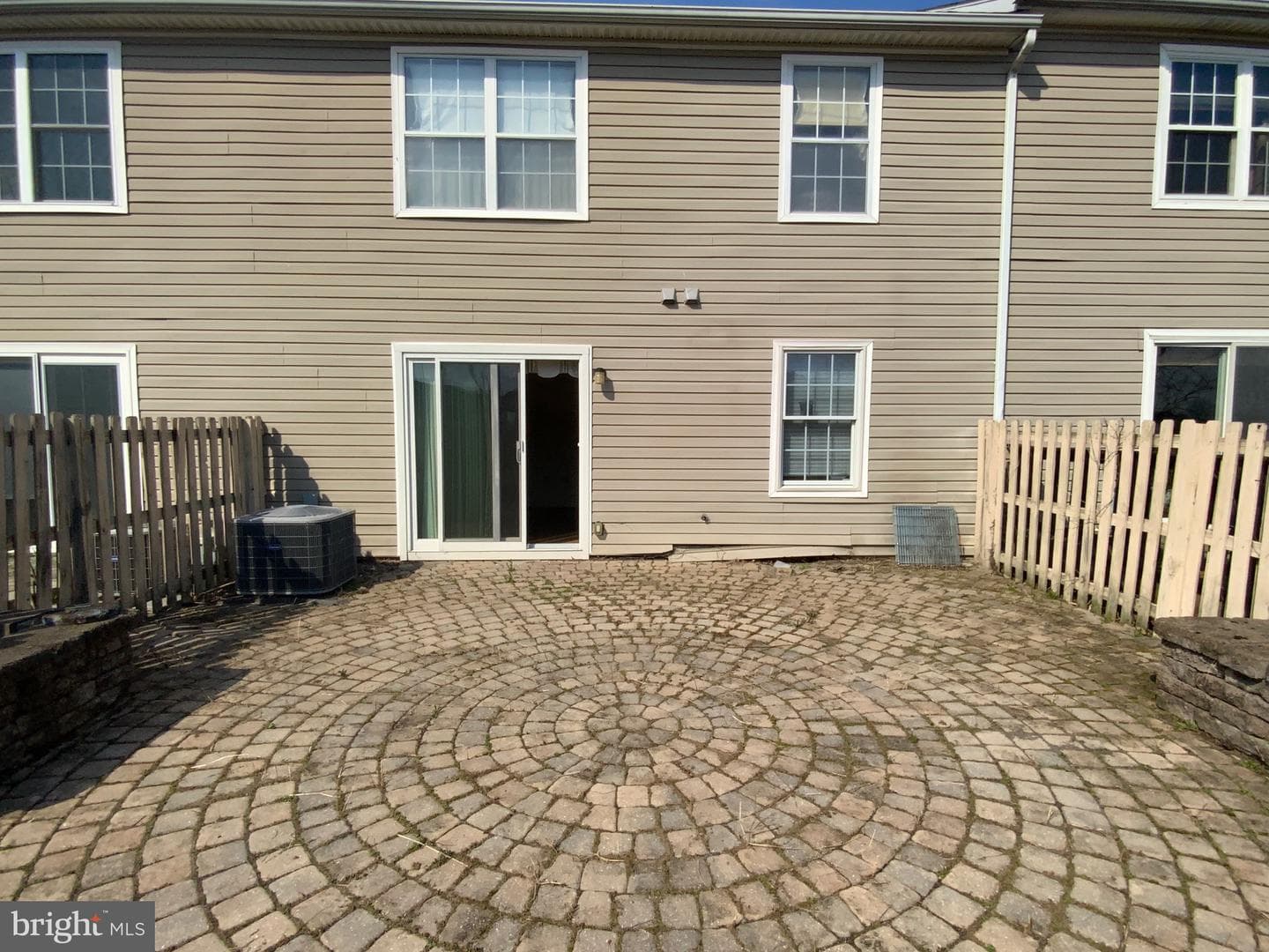 6284 Spring Knoll Drive photo 24