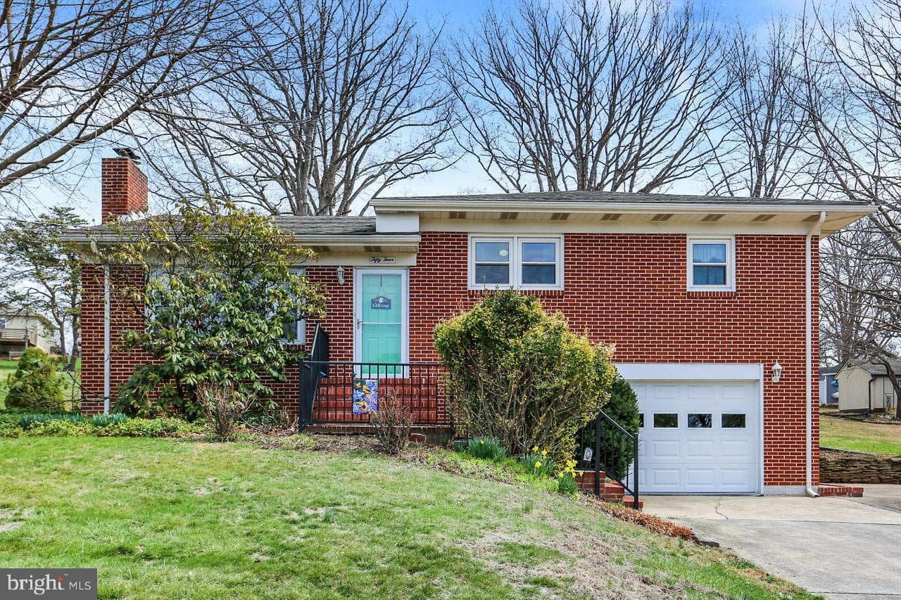 54 Grandview Road photo 28