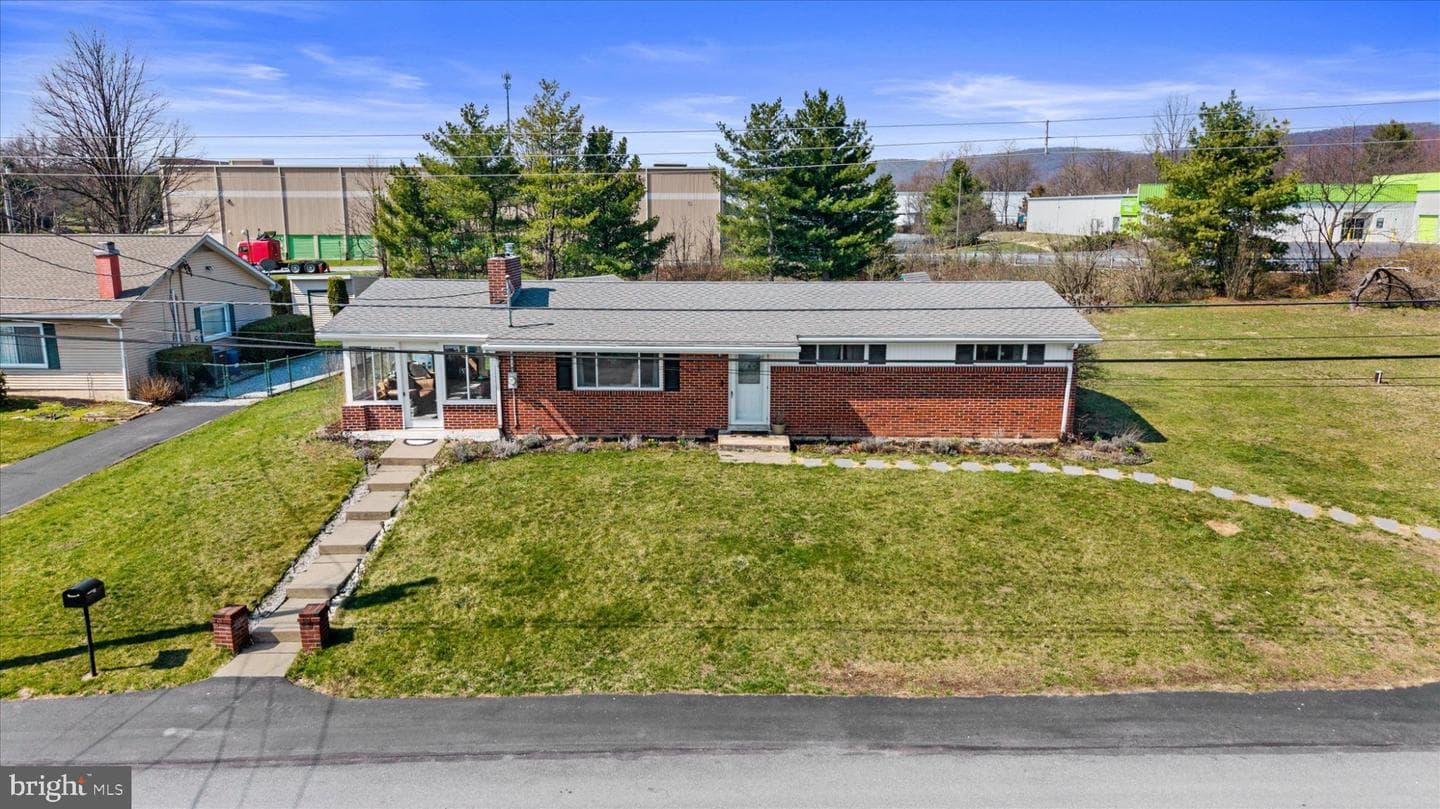 1420 Adams Avenue photo 10