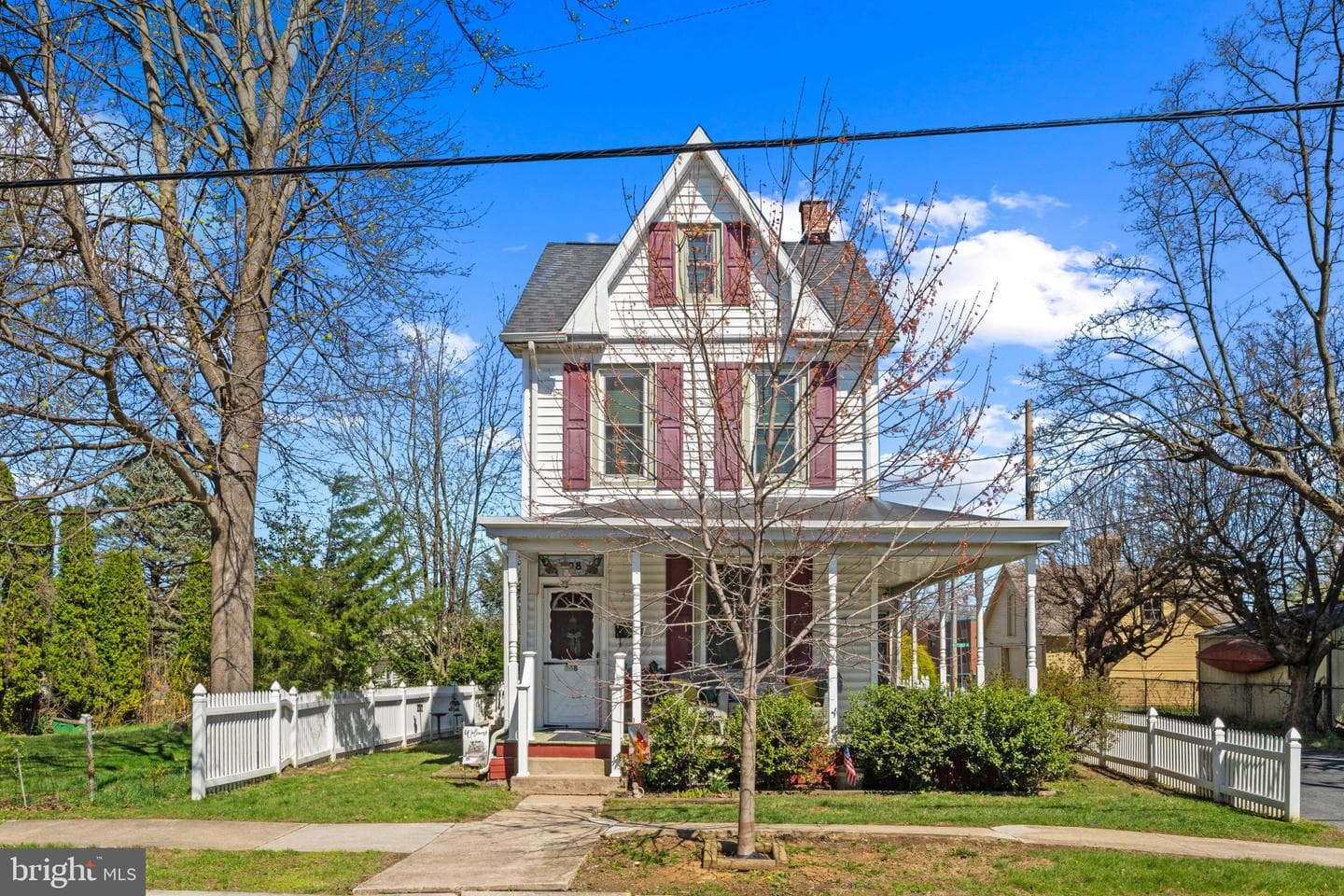 308 Redwood Street photo 2