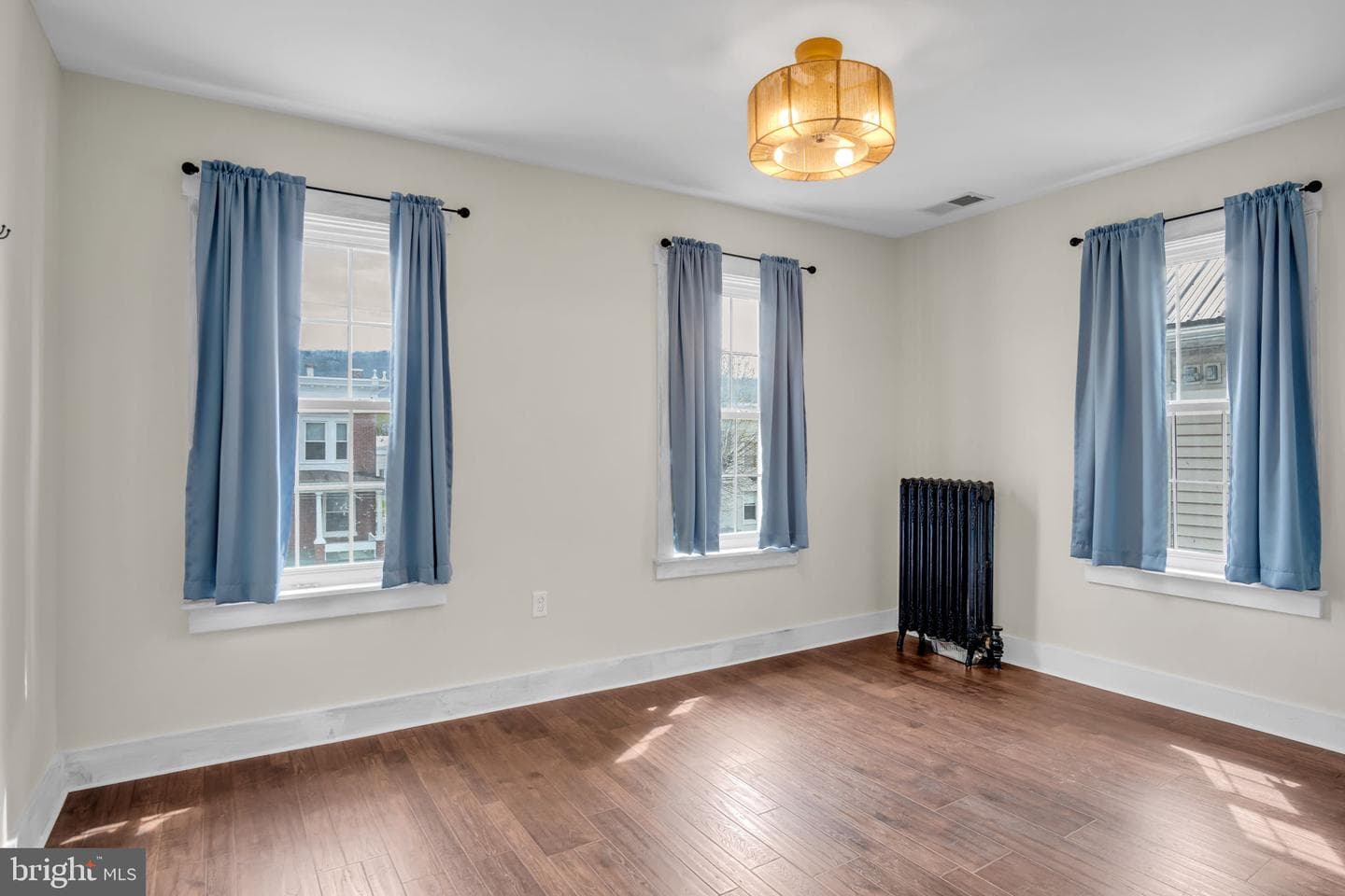 611 Union Street photo 15