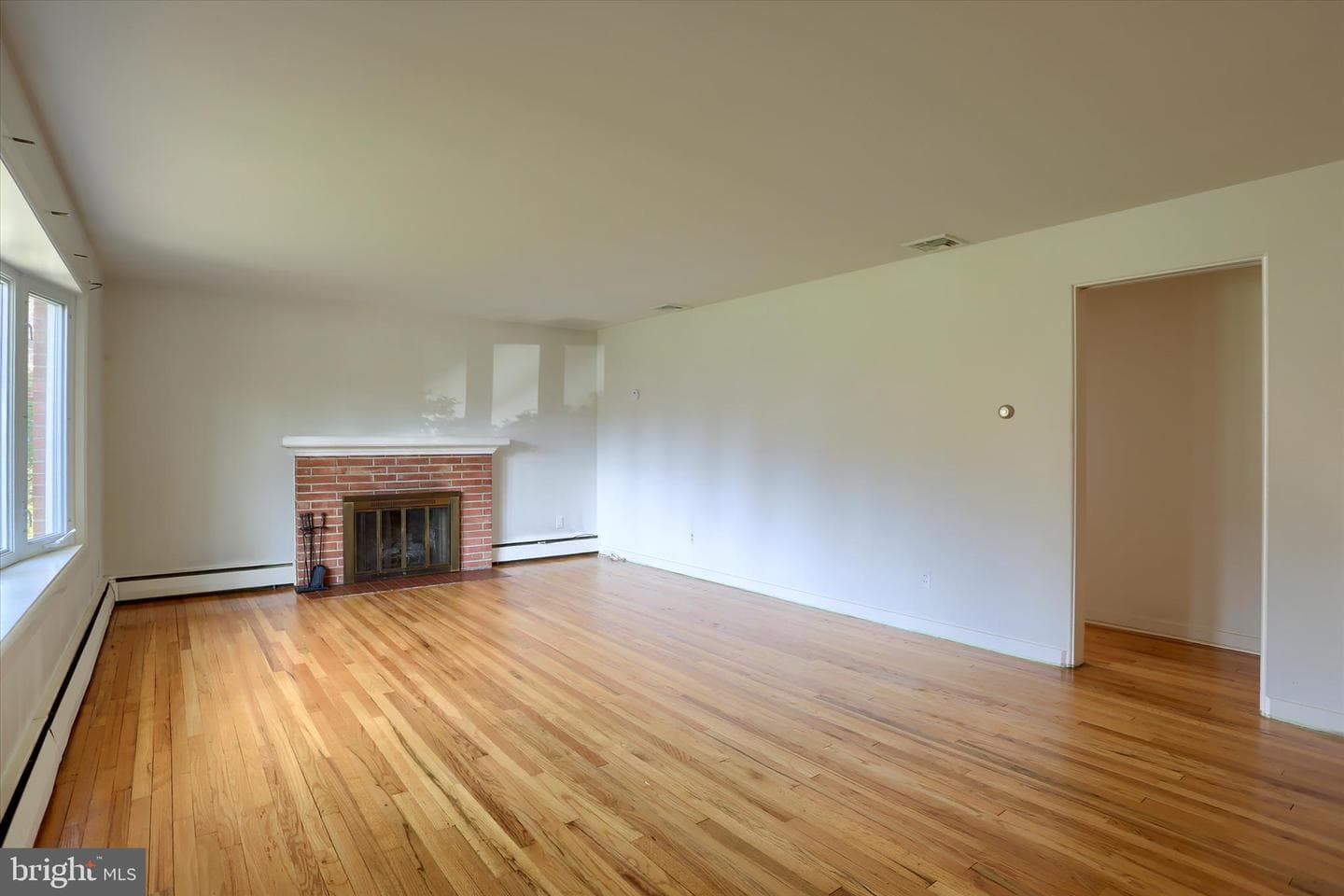 3802 Darby Road photo 4