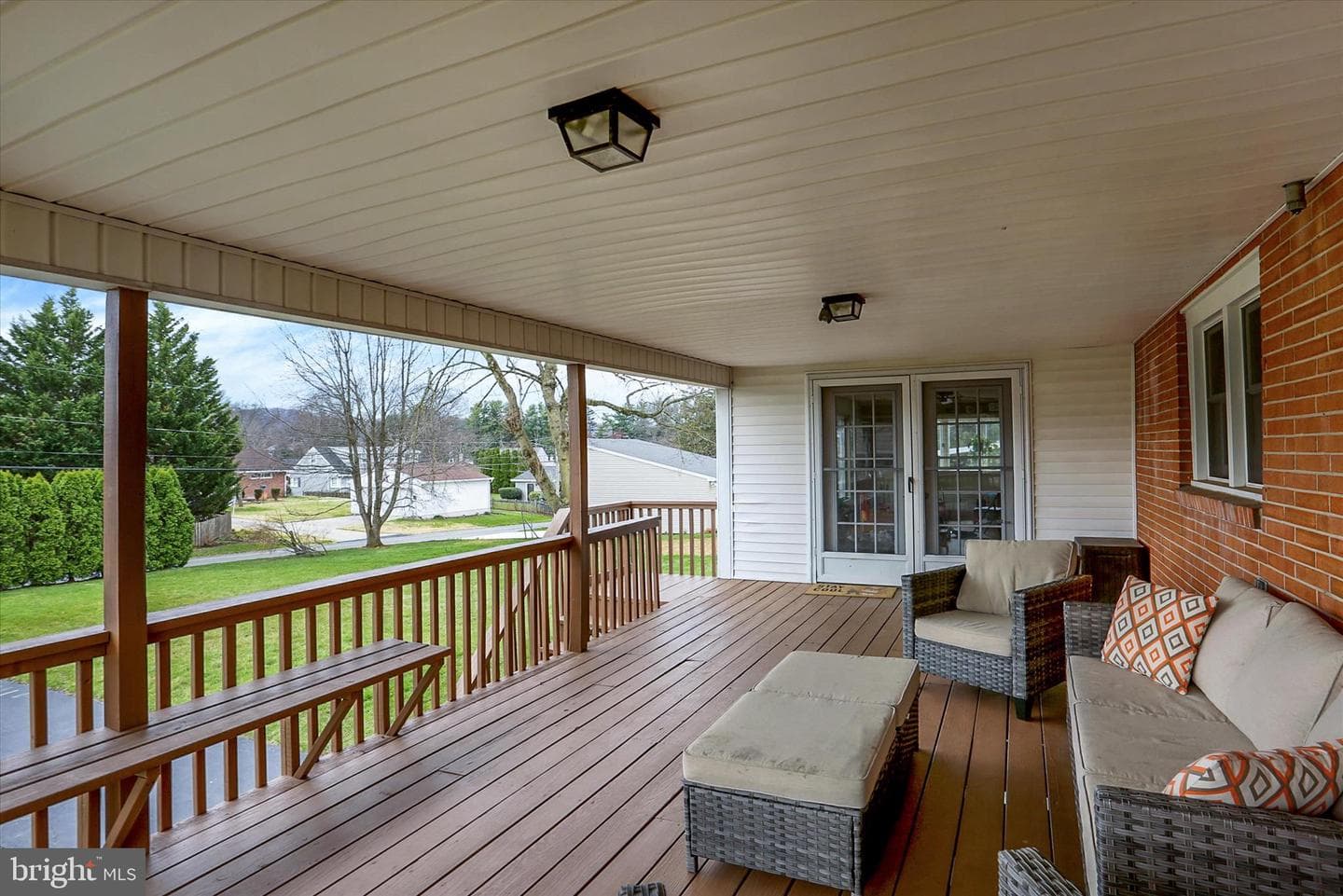 464 Cedar Avenue photo 33
