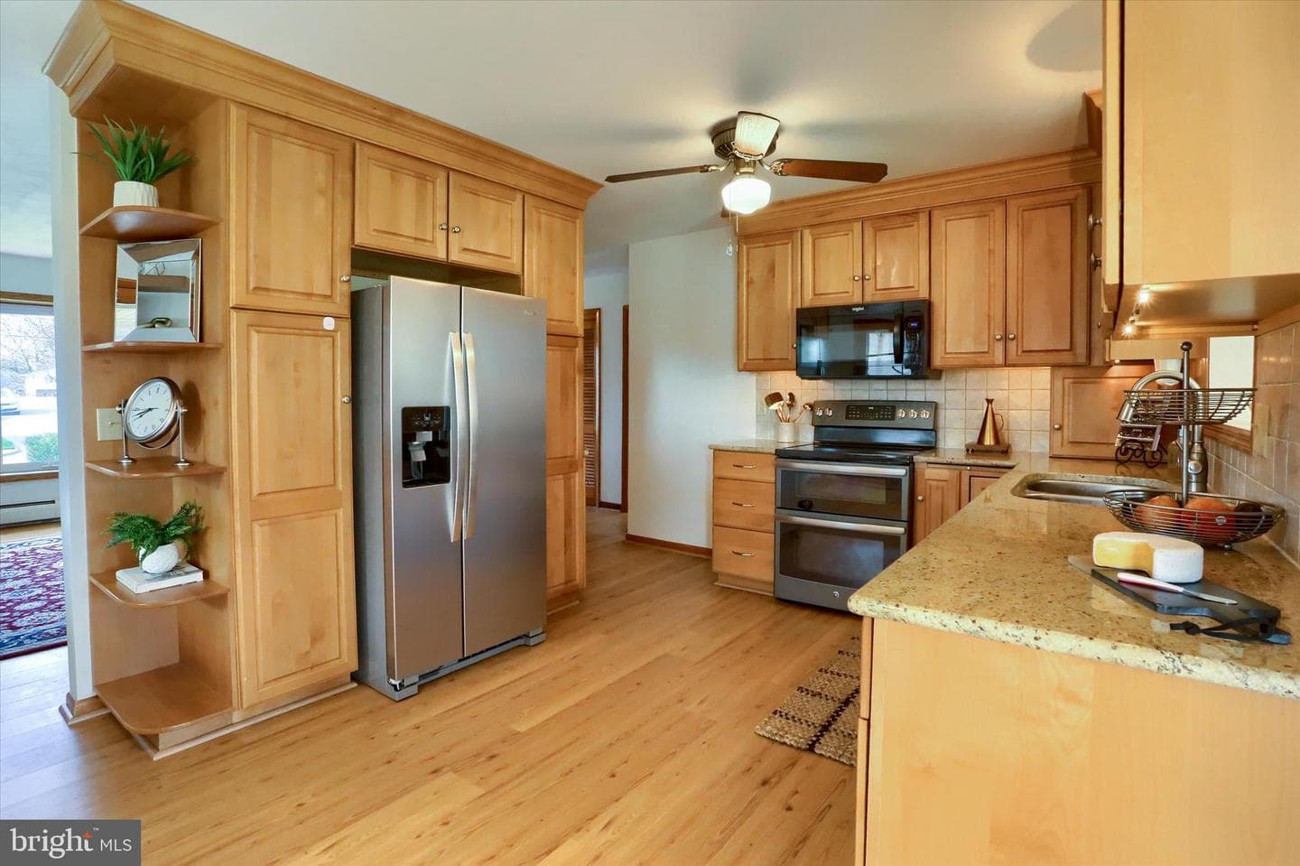 464 Cedar Avenue photo 8