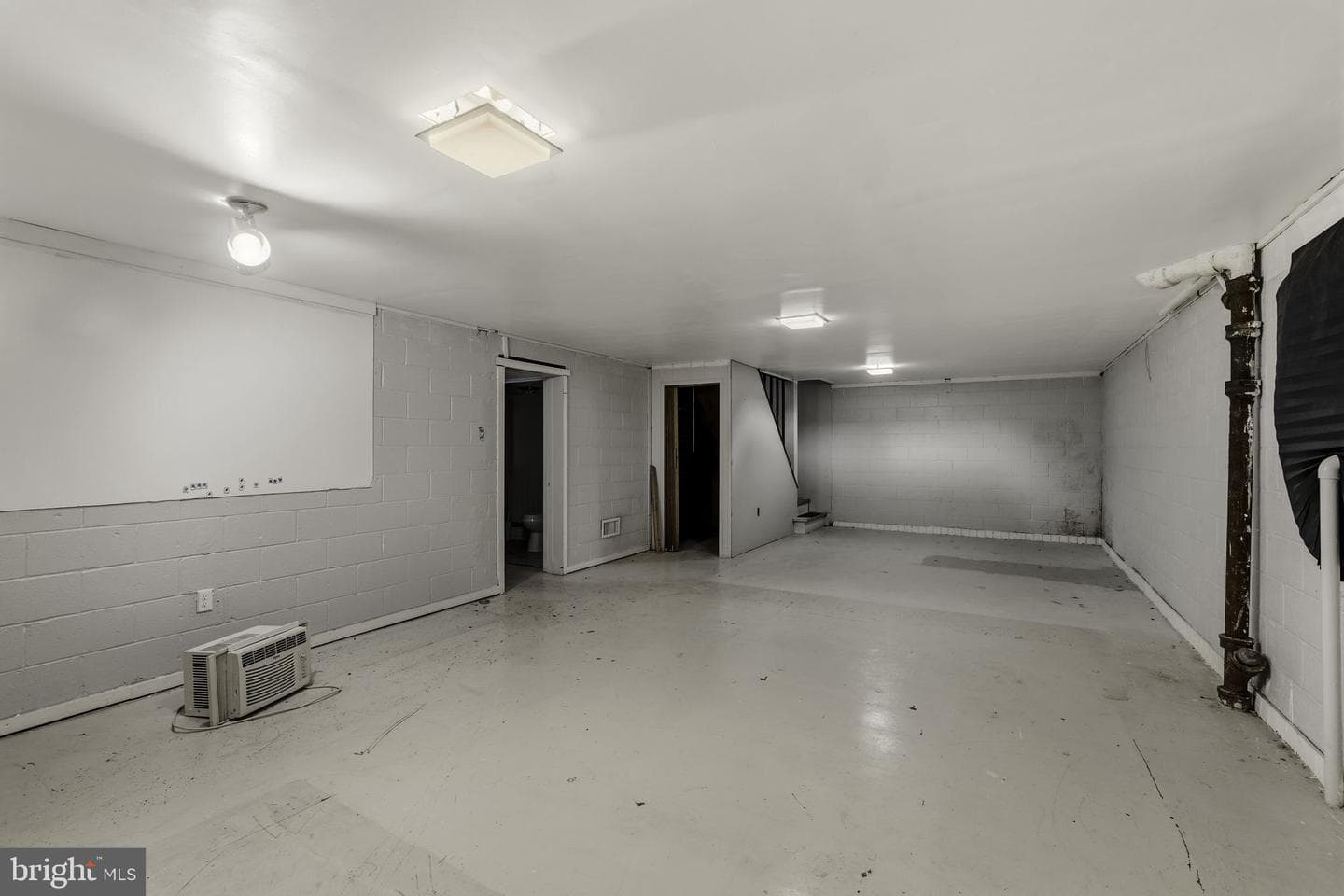 2301 Edgewood Road photo 32