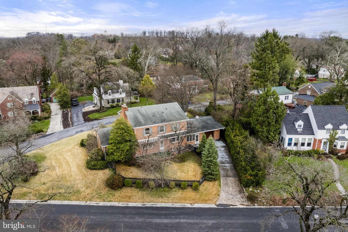 2301 Edgewood Road photo 43