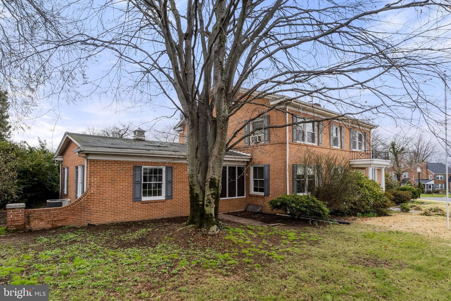 2301 Edgewood Road photo 46