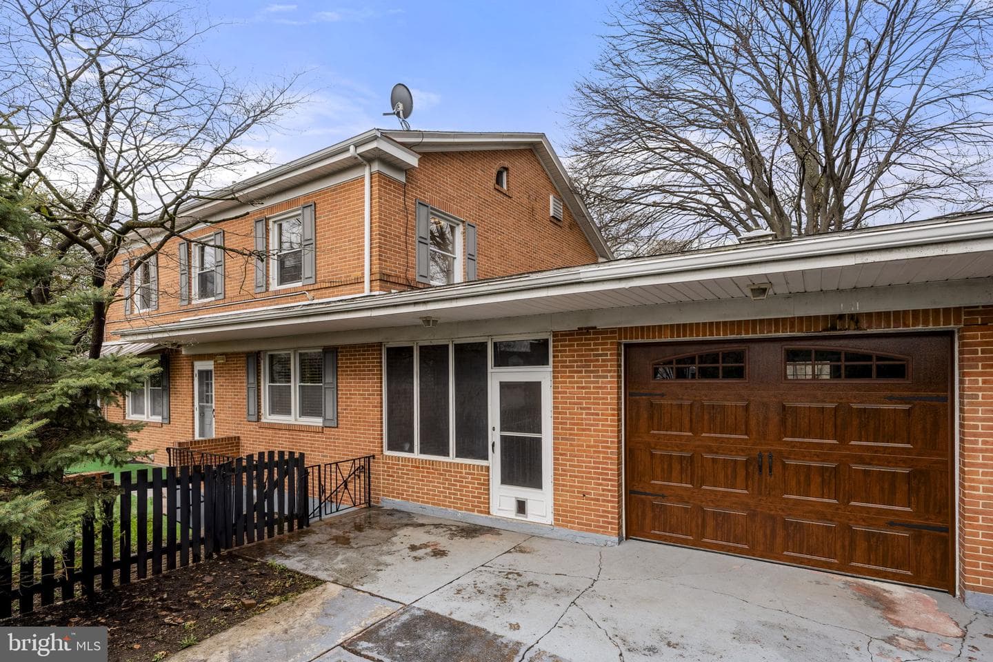 2301 Edgewood Road photo 57