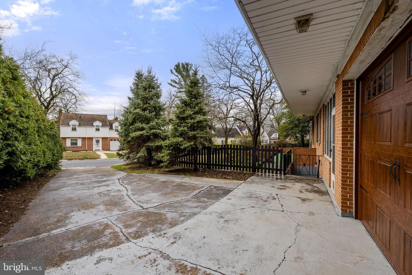 2301 Edgewood Road photo 58