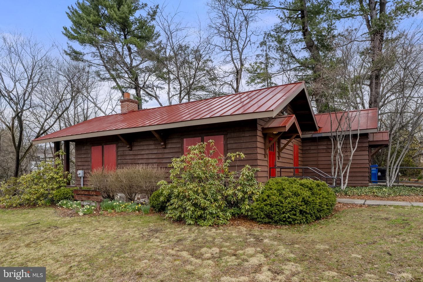 2301 Edgewood Road photo 60