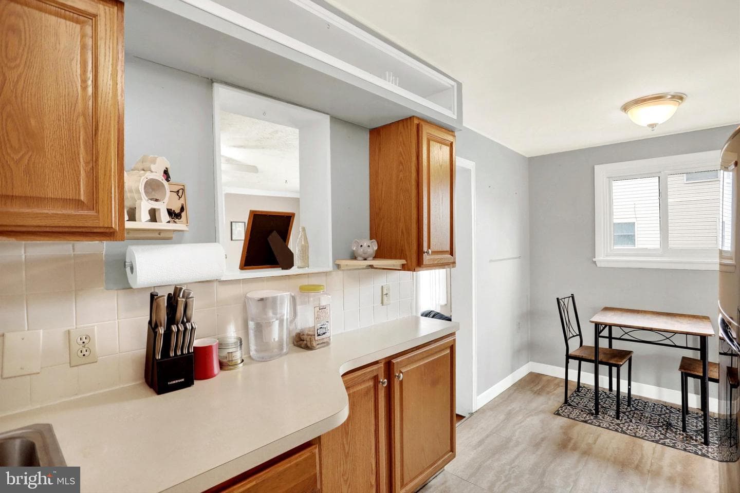 468 Elizabeth Street photo 11