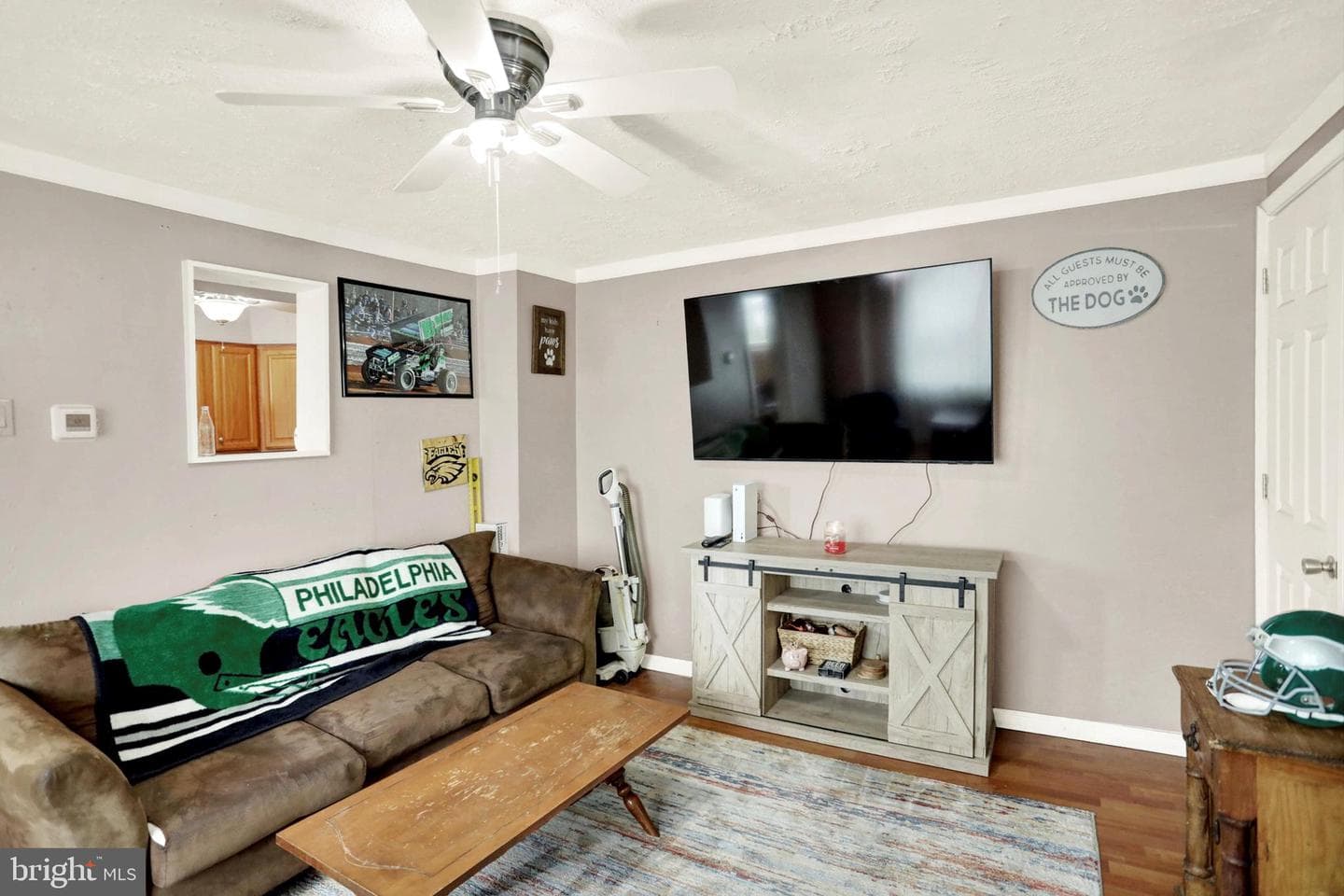 468 Elizabeth Street photo 9