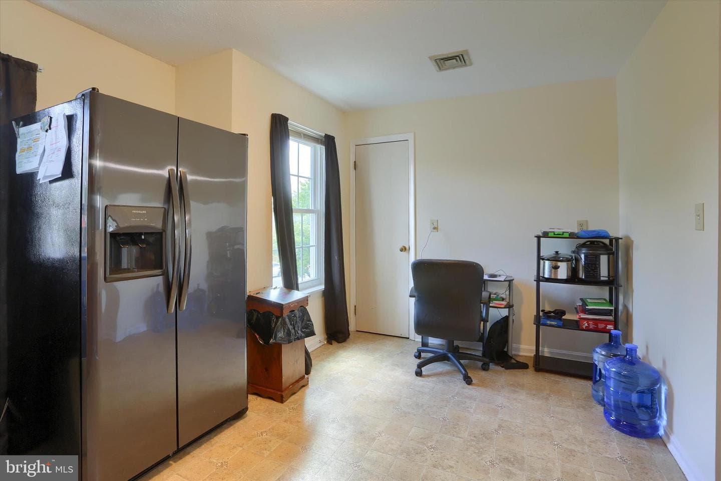 310 Lincoln Avenue photo 13